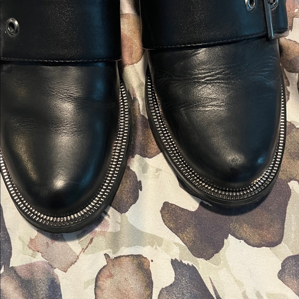 Blondo size 7 Black Ankle Boots with Buckle Straps - Picture 7 of 9